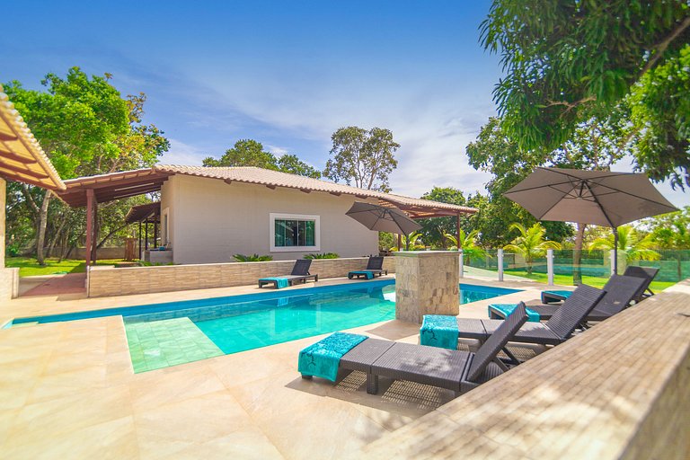 Chácara encantadora com 5 quartos, piscina e mesa de sinuca