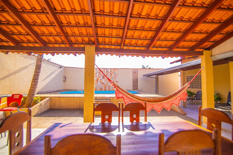 Casa Encanto: Piscina e localização Incrível