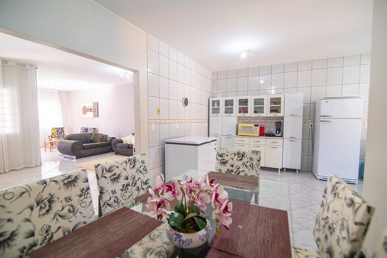 Casa Encanto: Piscina e localização Incrível