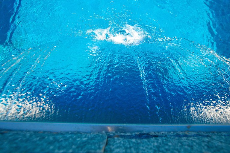 Refúgio de Lazer: Chácara c/ Espaço e Conforto