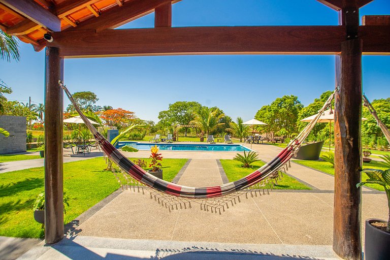 Refúgio de Lazer: Chácara c/ Espaço e Conforto