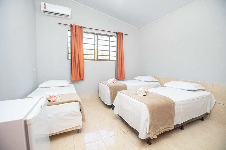 Refúgio de Lazer: Chácara c/ Espaço e Conforto