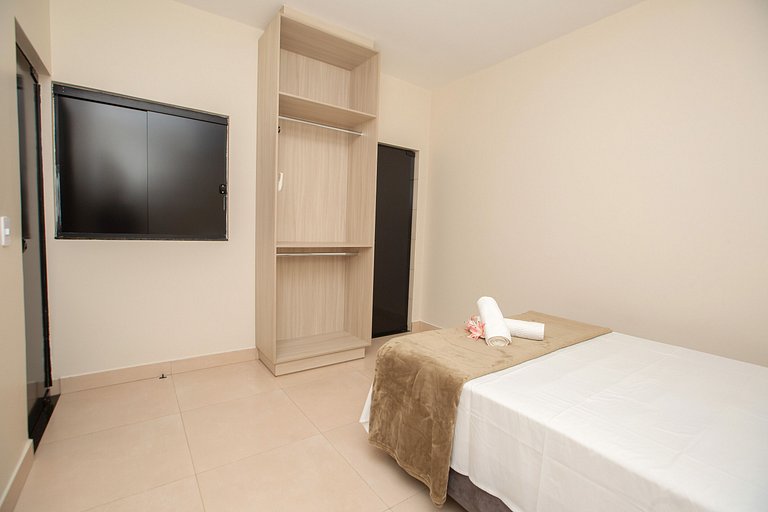 Casa com 5 suítes próximo ao lago Corumbá