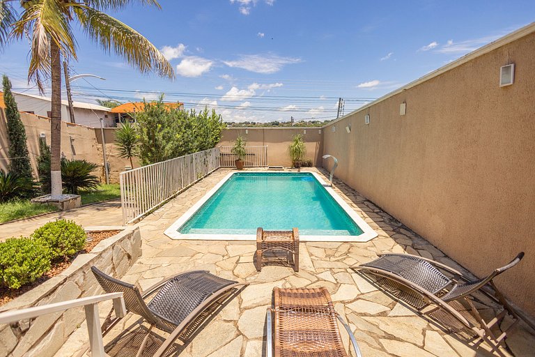 Casa 4 Quartos c/ Varanda Gourmet e Piscina