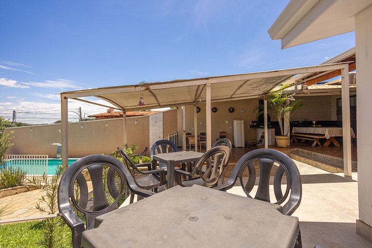 Casa 4 Quartos c/ Varanda Gourmet e Piscina