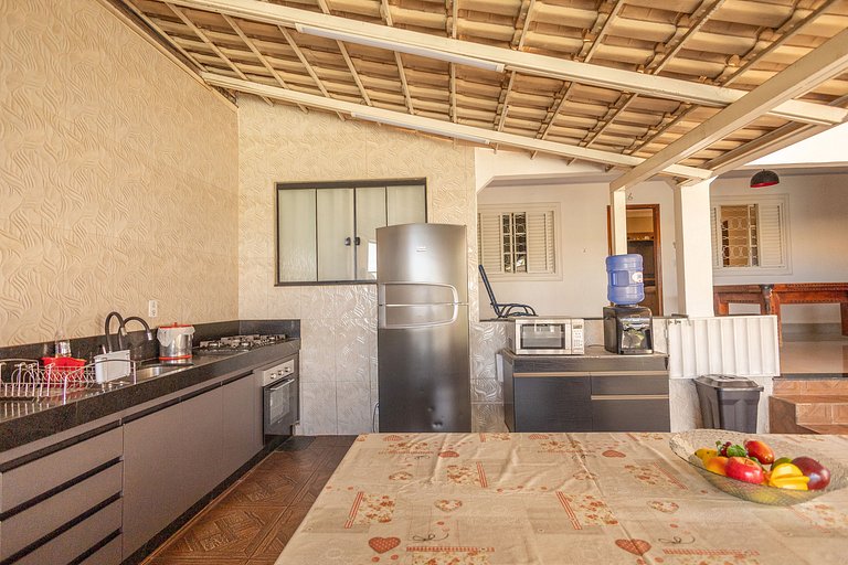 Casa 4 Quartos c/ Varanda Gourmet e Piscina
