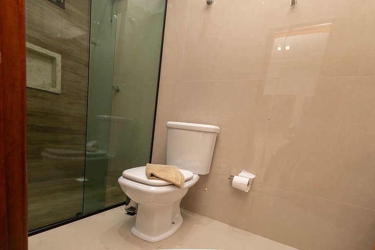 Casa 4 Quartos c/ Varanda Gourmet e Piscina