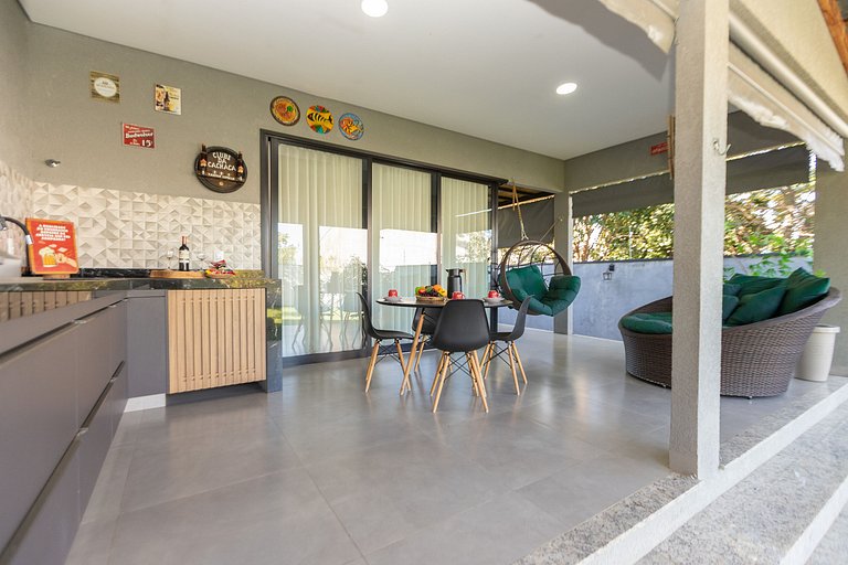 Casa familiar e aconchegante a 8 min do Hot Park