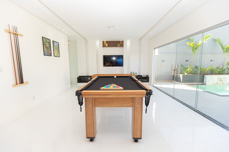 Novidade em Caldas Novas! Casa c/ Piscina e Sinuca
