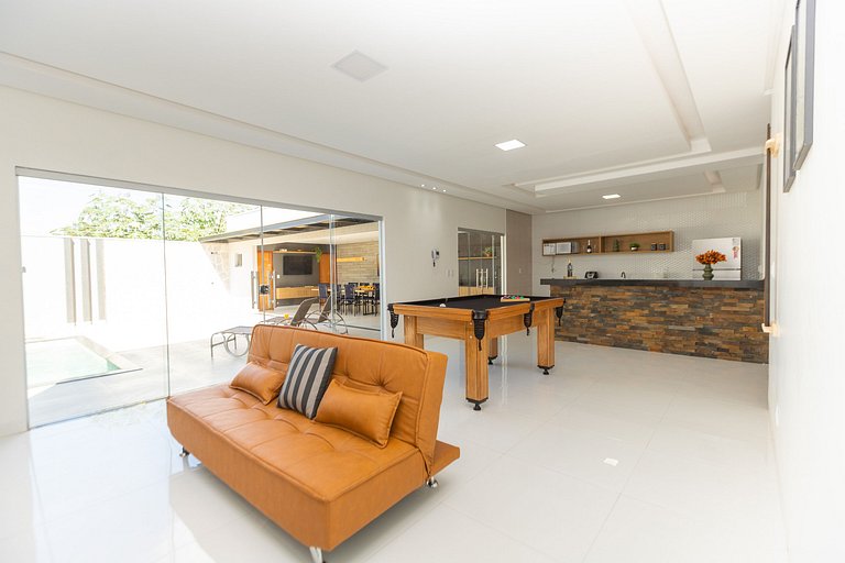 Novidade em Caldas Novas! Casa c/ Piscina e Sinuca