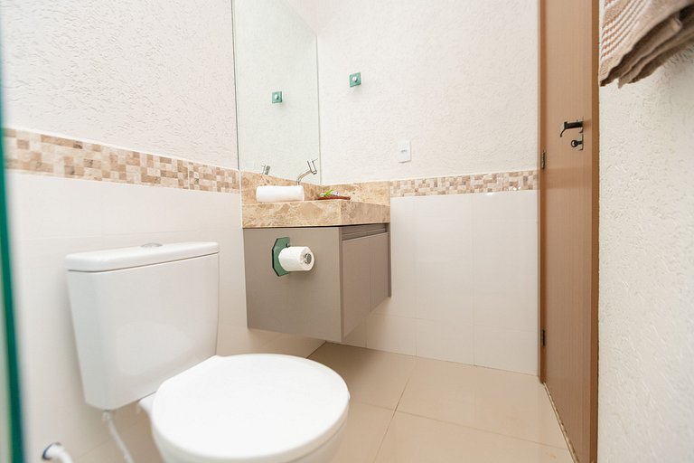 Refúgio com Piscina em Condomínio Fechado