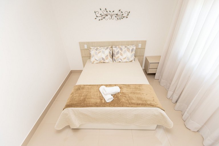 Refúgio com Piscina em Condomínio