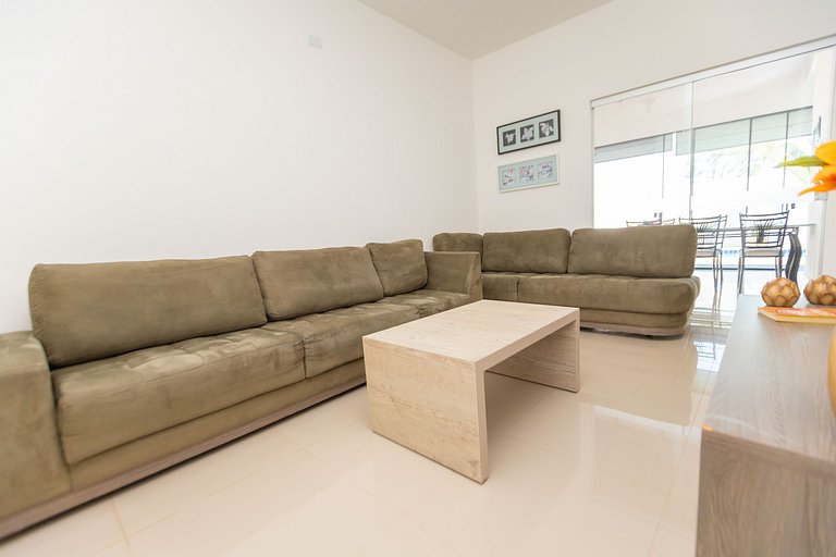 Refúgio com Piscina em Condomínio