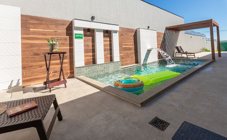 Sua Casa Perfeita c/ 4 Suítes e Piscina Aquecida