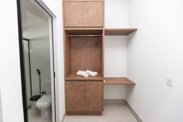 Sua Casa Perfeita c/ 4 Suítes e Piscina Aquecida