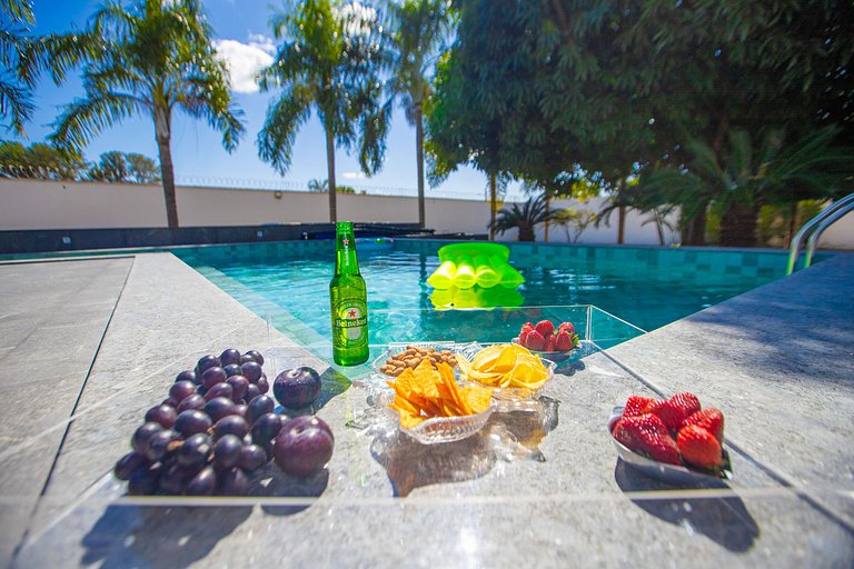 Refúgio 4 Suítes c/ Piscina, Sinuca e Área Gourmet