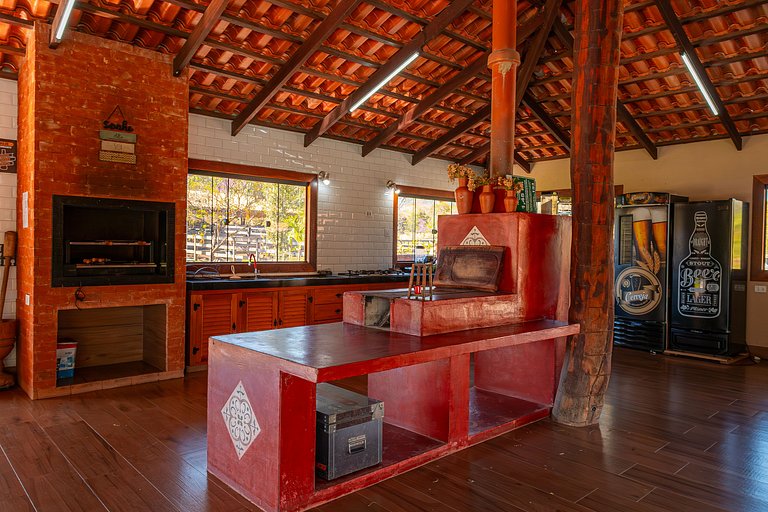 Refúgio no Cerrado com Lago, Piscina e Jacuzzi