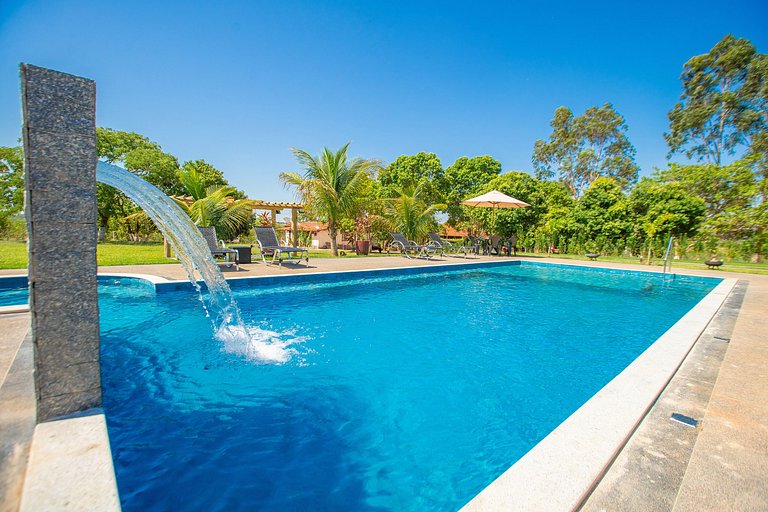 Chácara c/ Lazer Completo para Grupos e Famílias