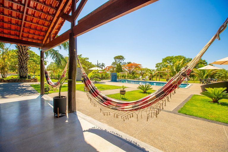 Chácara c/ Lazer Completo para Grupos e Famílias