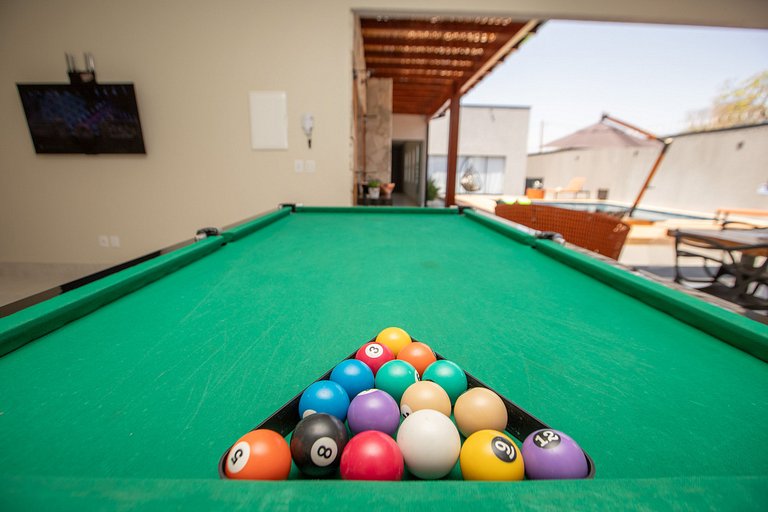 Casa Oásis: Modernidade e Piscina c/ Hidro