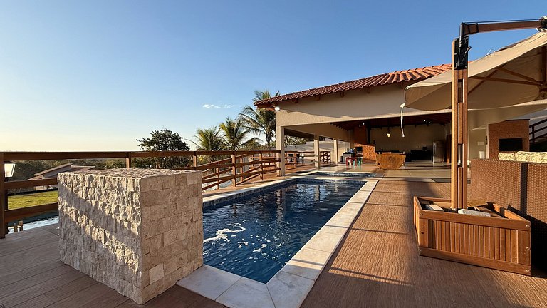 Chácara Incrível: Deck c/ Piscina, Hidro e Pesca