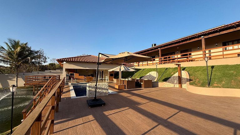 Chácara Incrível: Deck c/ Piscina, Hidro e Pesca