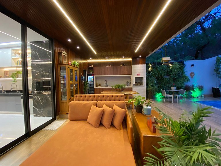 Refúgio de Luxo e Tranquilidade c/ Piscina e Hidro