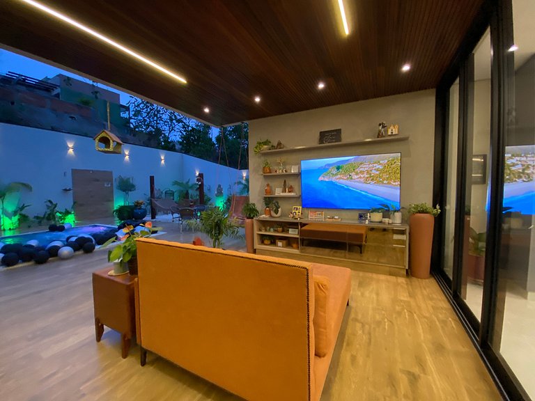 Refúgio de Luxo e Tranquilidade c/ Piscina e Hidro