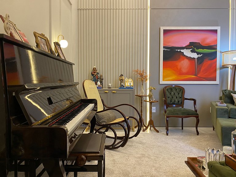 Refúgio de Luxo e Tranquilidade c/ Piscina e Hidro