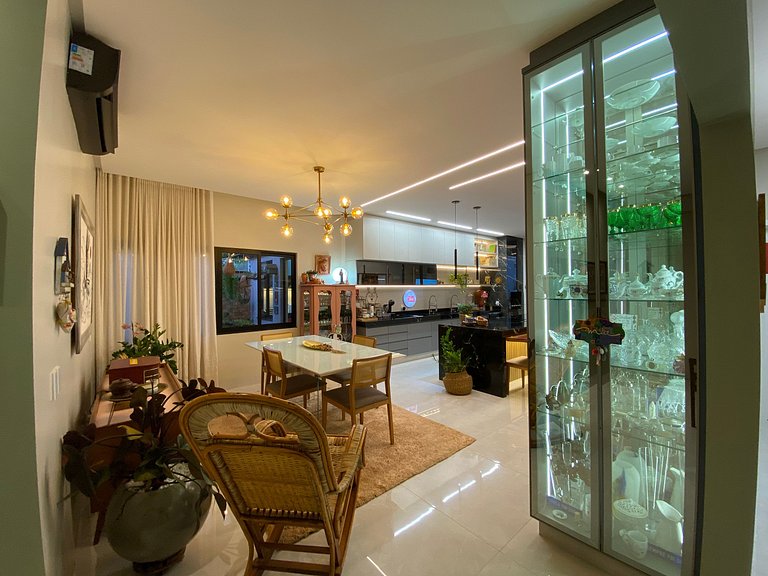 Refúgio de Luxo e Tranquilidade c/ Piscina e Hidro