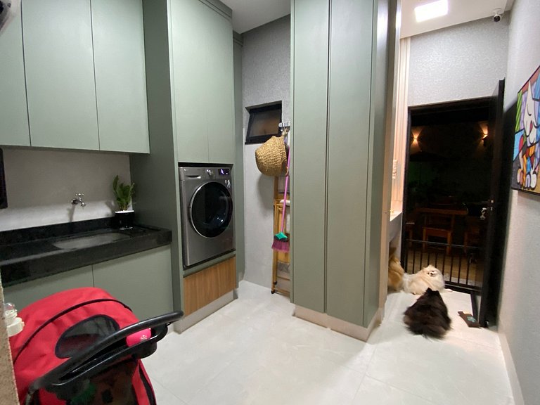 Refúgio de Luxo e Tranquilidade c/ Piscina e Hidro