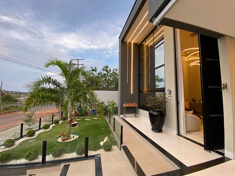 Refúgio de Luxo e Tranquilidade c/ Piscina e Hidro