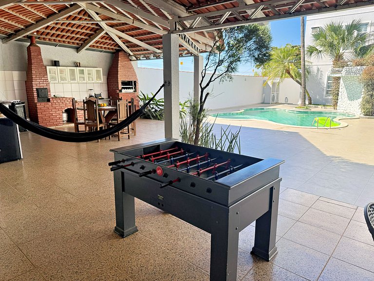 Sobrado Perfeito p/ Grupos | Piscina e Hidro