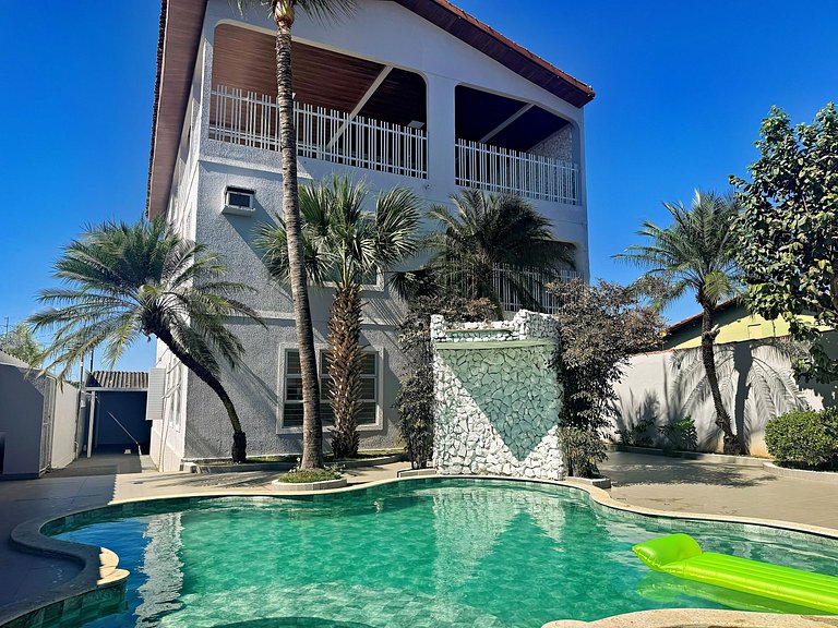 Sobrado Perfeito p/ Grupos | Piscina e Hidro