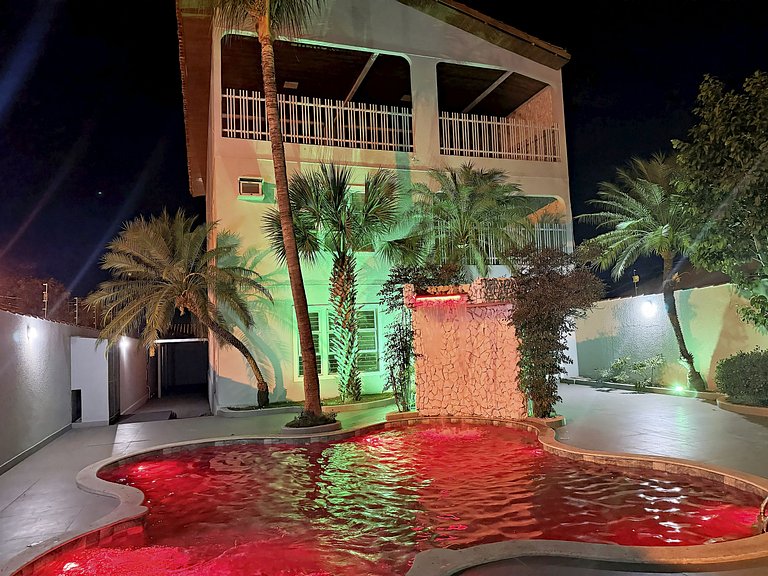 Sobrado Perfeito p/ Grupos | Piscina e Hidro