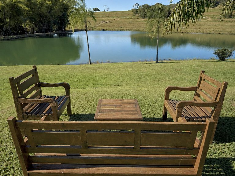 Casa de Campo Premium | 5 Suítes e Lago Privativo