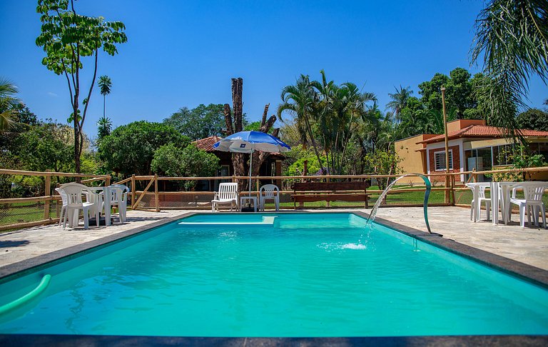 Rancho Alegre: 4 Suítes, Piscina, 10 min Hot Park
