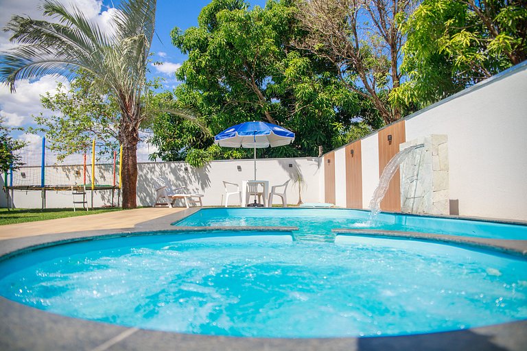 Sobrado com Piscina Aquecida perto do Hot Park