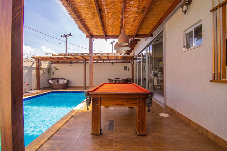 Casa Luxo c/Piscina e Sinuca em Condomínio Fechado