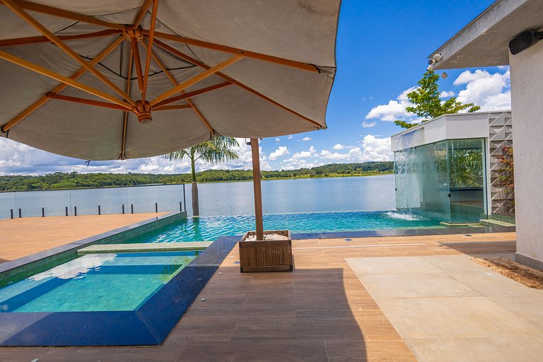 Paraíso à Beira Lago, Piscina e Vista Espetacular