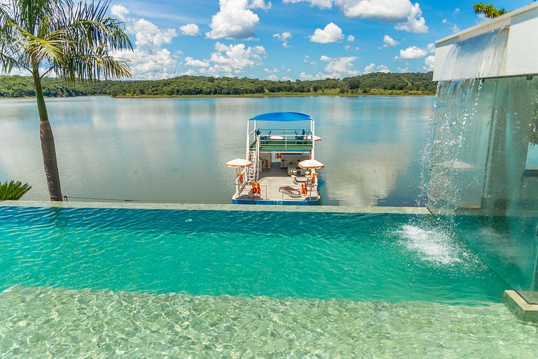 Paraíso à Beira Lago, Piscina e Vista Espetacular