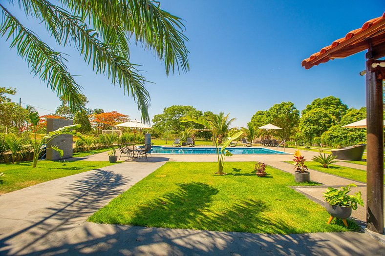 Paraíso familiar 6 quartos piscina e churrasqueira